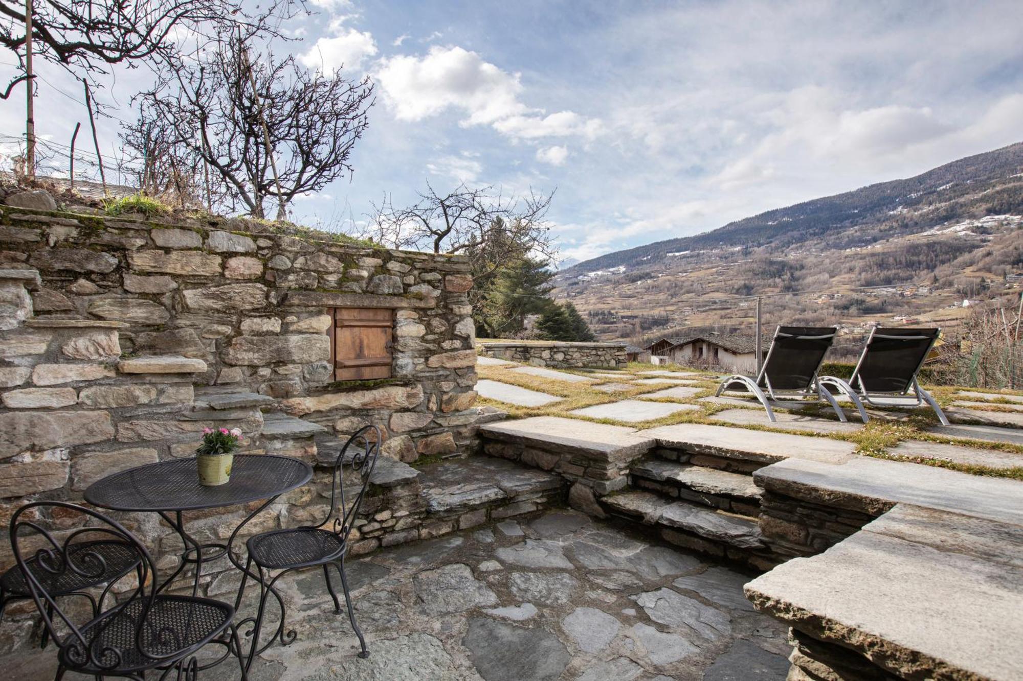Mini House Valle D'Aosta Roisan Exteriér fotografie